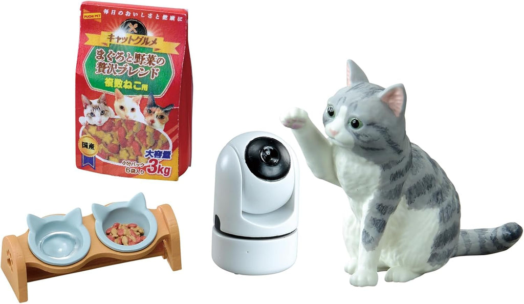 - Life with Cats Blind Box- Includes 1 of 8 Collectible Mini Figurines - Fun and Versatile Decoration